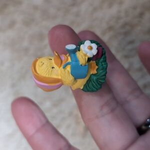 Vintage Brooch Adorable Gardening Duck